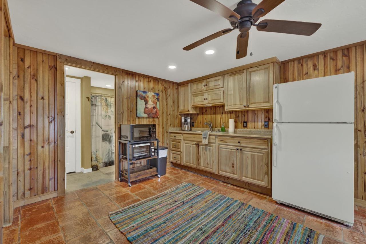 Ohana Ranch Cabin - 12 Minutes To Historic Main St Fredericksburg Exteriér fotografie